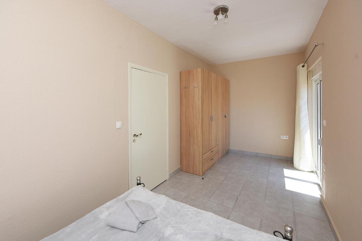 Happy Days Home Apartment Und Studio/Penthouse Ialysos  Dış mekan fotoğraf