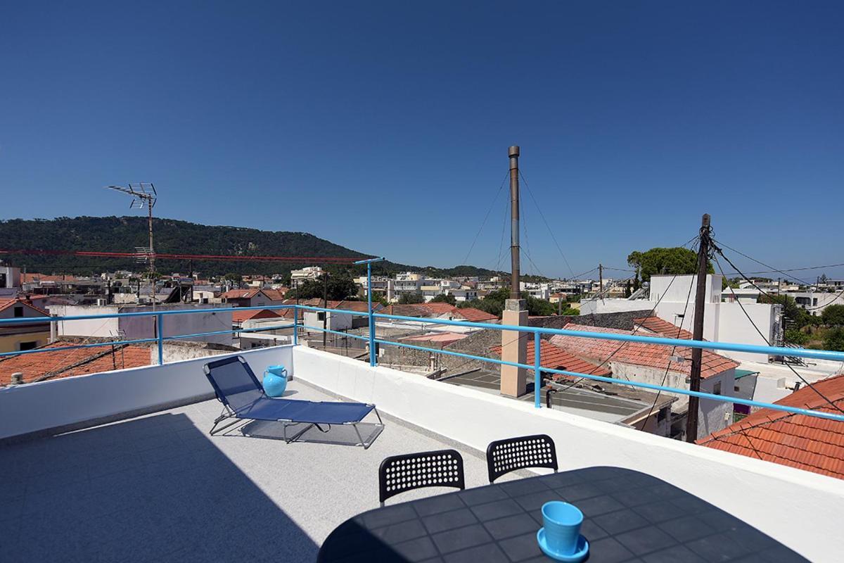 Happy Days Home Apartment Und Studio/Penthouse Ialysos  Dış mekan fotoğraf