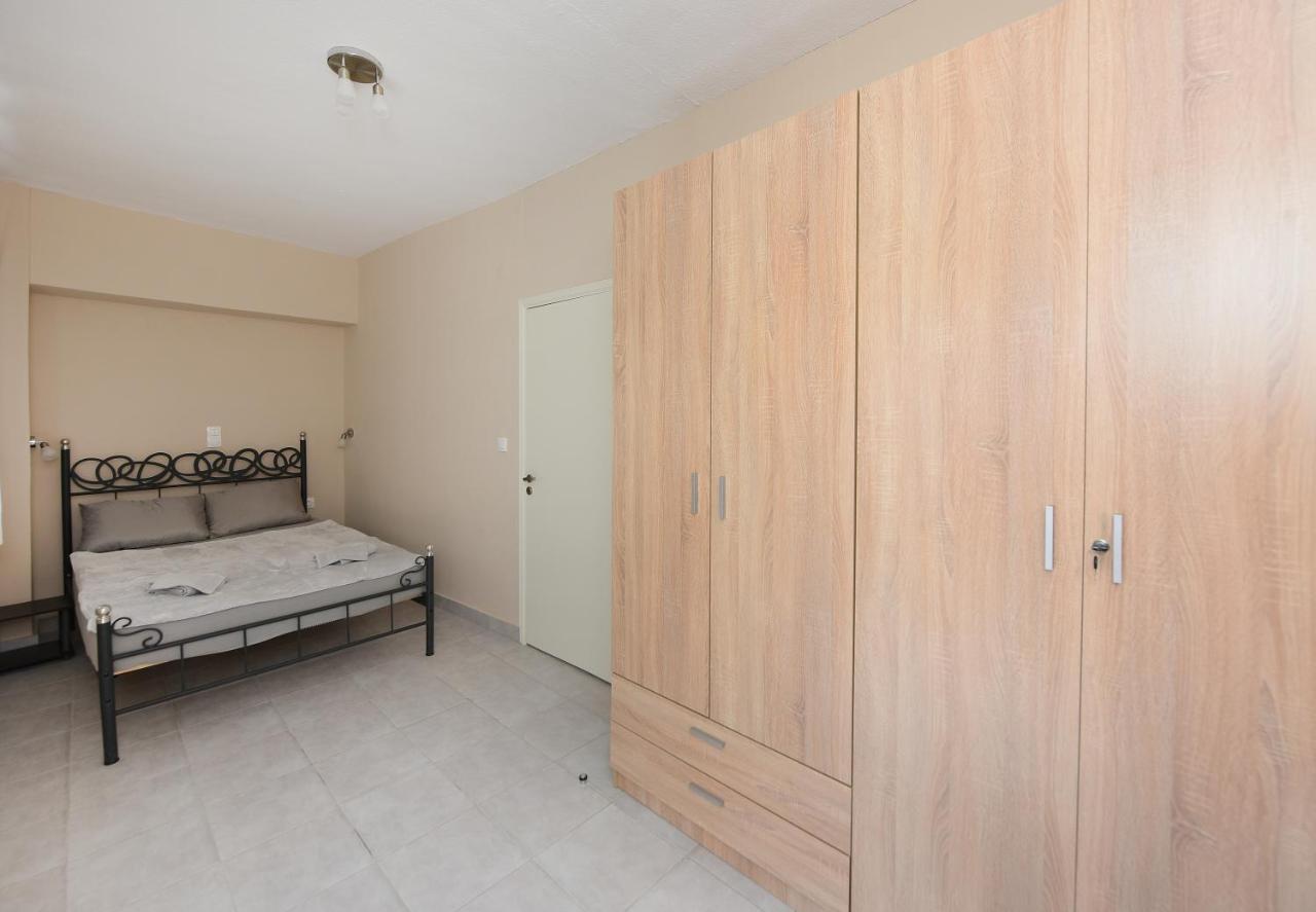 Happy Days Home Apartment Und Studio/Penthouse Ialysos  Dış mekan fotoğraf